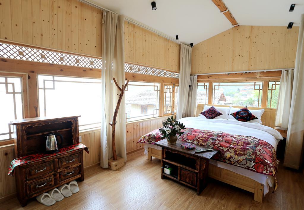 Shangri-La Mid - Mountain Homestay المظهر الخارجي الصورة