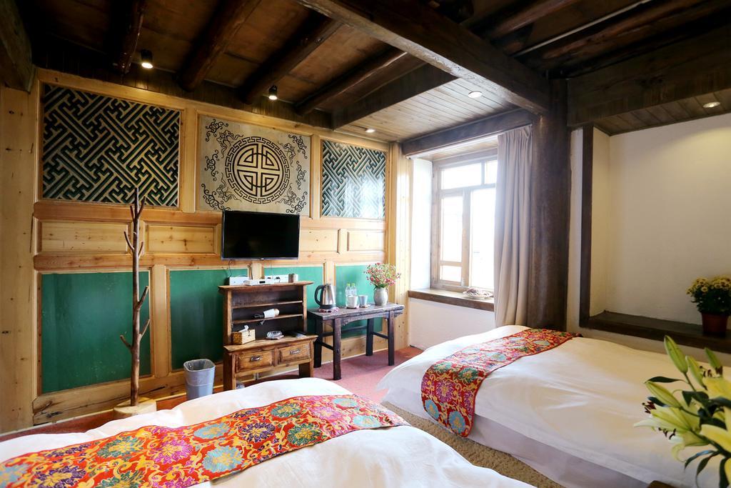 Shangri-La Mid - Mountain Homestay المظهر الخارجي الصورة